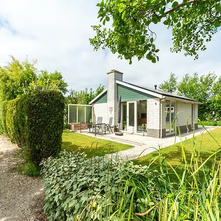 Near With Pool * Petten