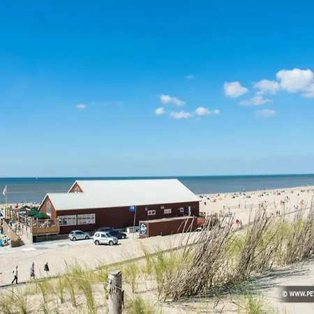 Prázdninový dům Near With Pool