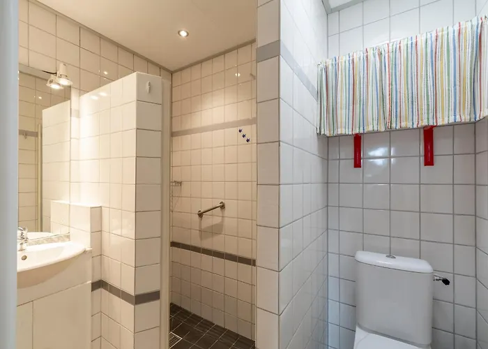 Near With Pool Ferienhaus *